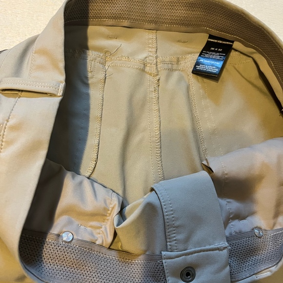 Mens Greg Norman Relaxed Fit khaki Golf Pants size W36x32L - Picture 3 of 9